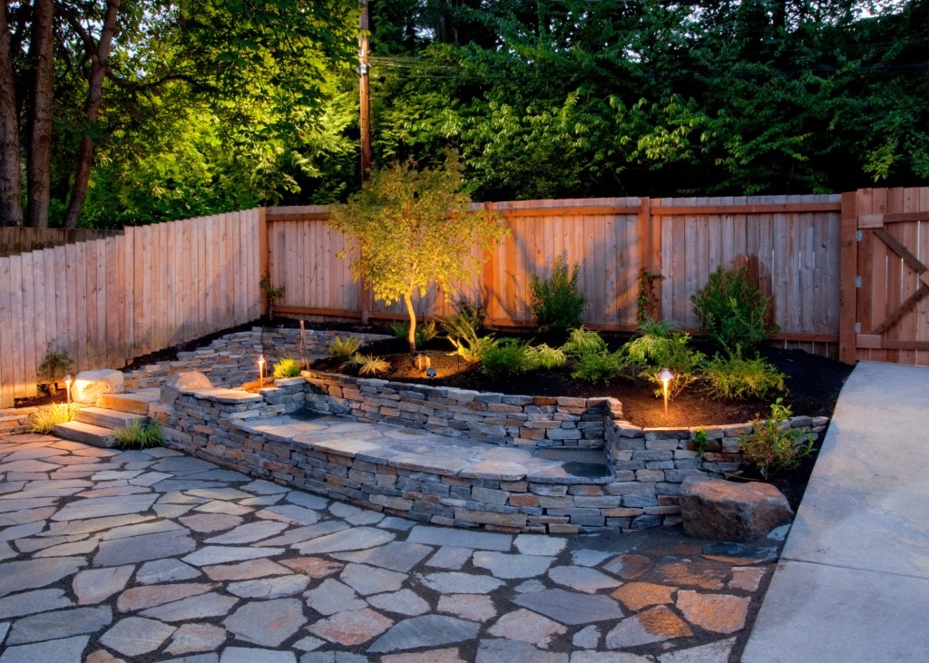 Can living fences handle harsh weather conditions